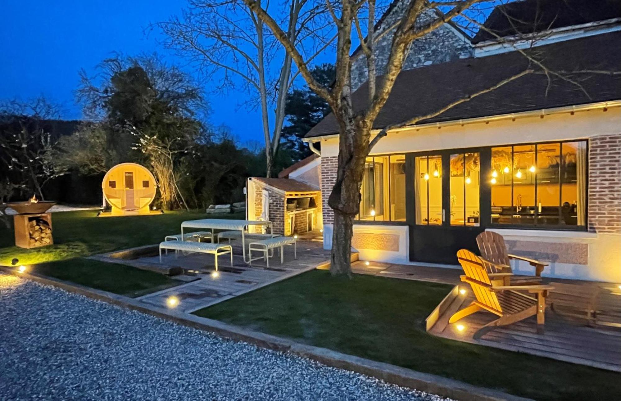 La Petite Maison De Giverny - Gite De Charme 5 Etoiles Au Coeur Du Village - 3 Chambres Dış mekan fotoğraf