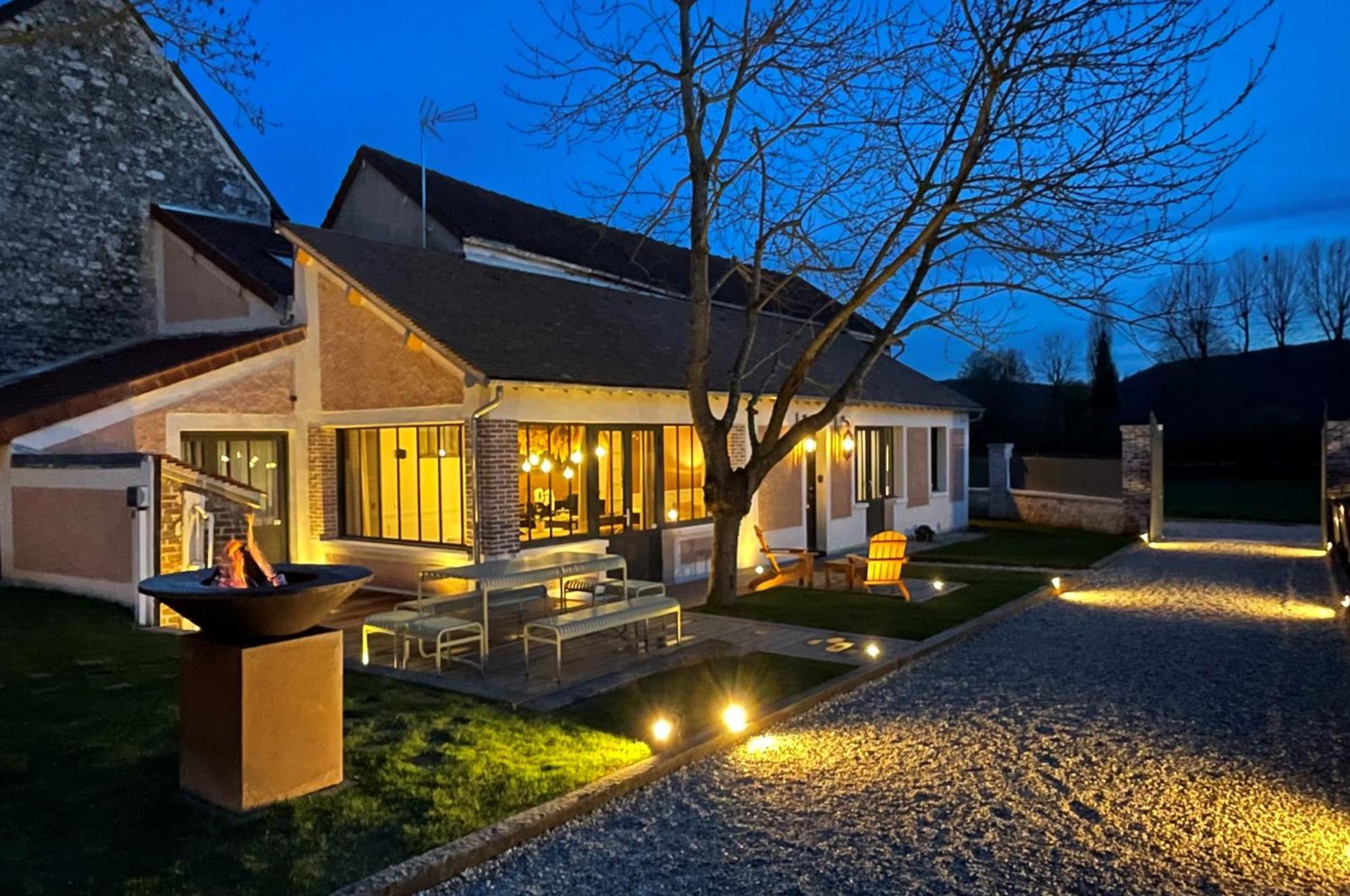 La Petite Maison De Giverny - Gite De Charme 5 Etoiles Au Coeur Du Village - 3 Chambres Dış mekan fotoğraf